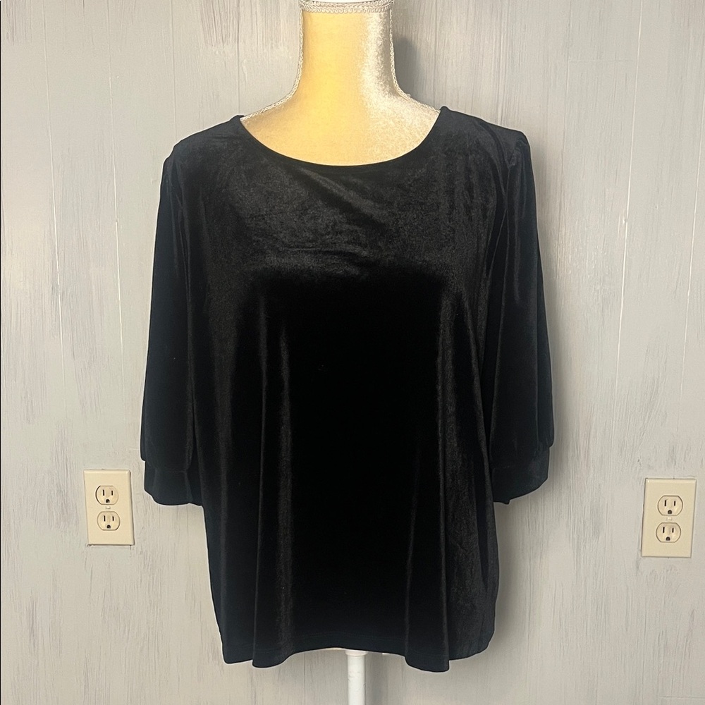 Draper James‎ Black Velour Round Neck Top Size XXL